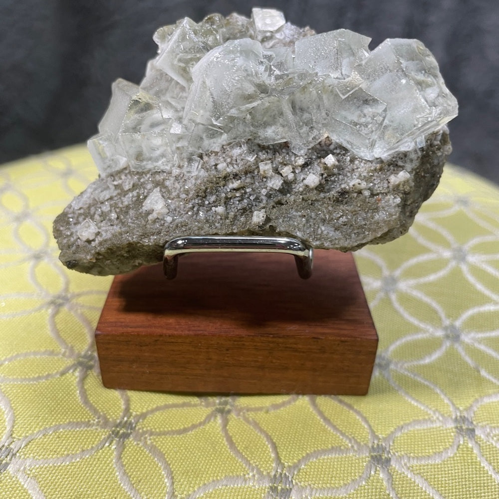 Wow- THE TRANSPARENCY CRYSTAL CLEAR GREEN FLUORITE FROM XIANGHAULING CHINA