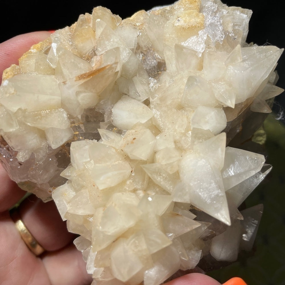RAW NATURAL DOG TOOTH W/ FLUORITE! STRONG PURPLE UV 4βx3.5βx3β STATEMENT