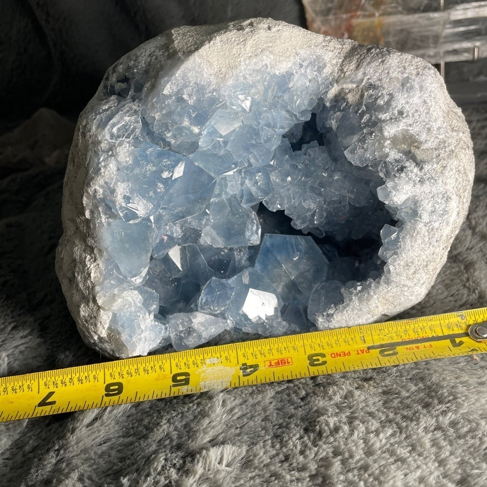 Raw natural crystal specimen HUGE CELESTITE 7.4 LBS - 3.2 KGS