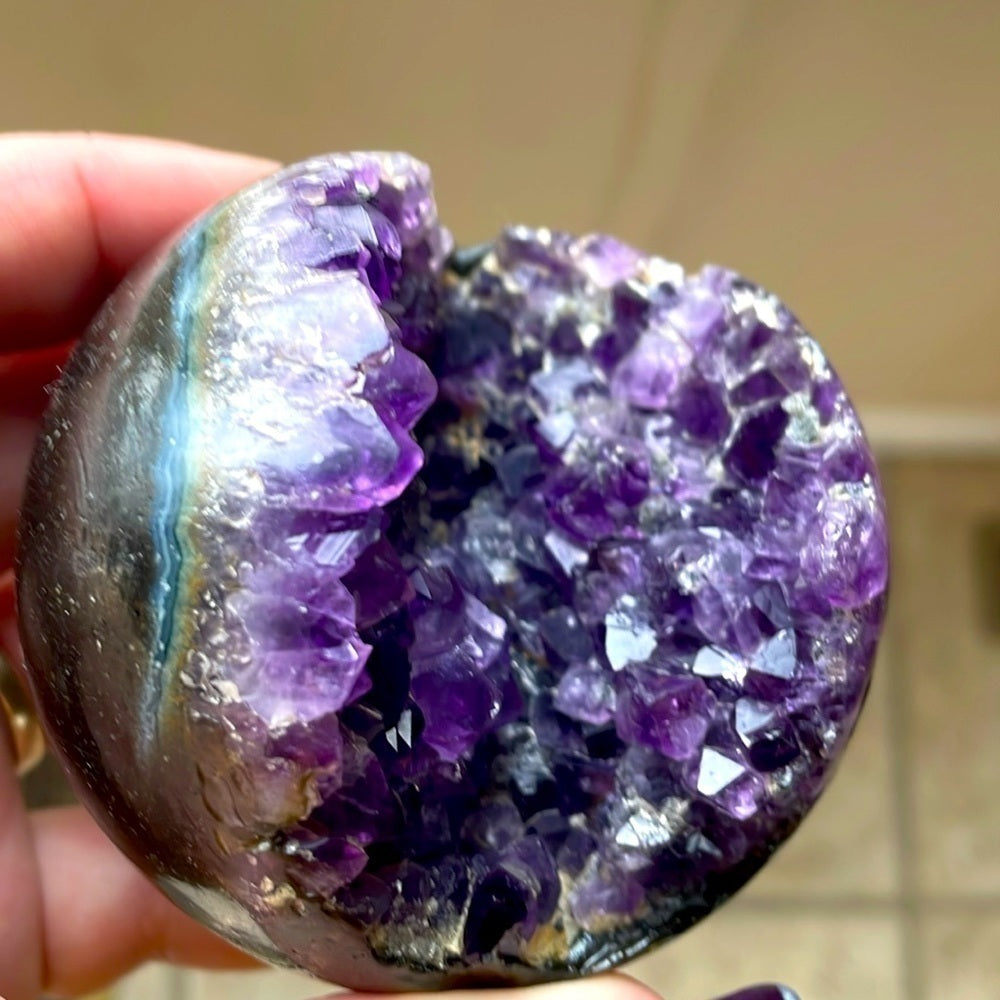 Raw crystal/ amethyst cluster deep purple large teeth 3/4 sphere 3” “Pac-Man”