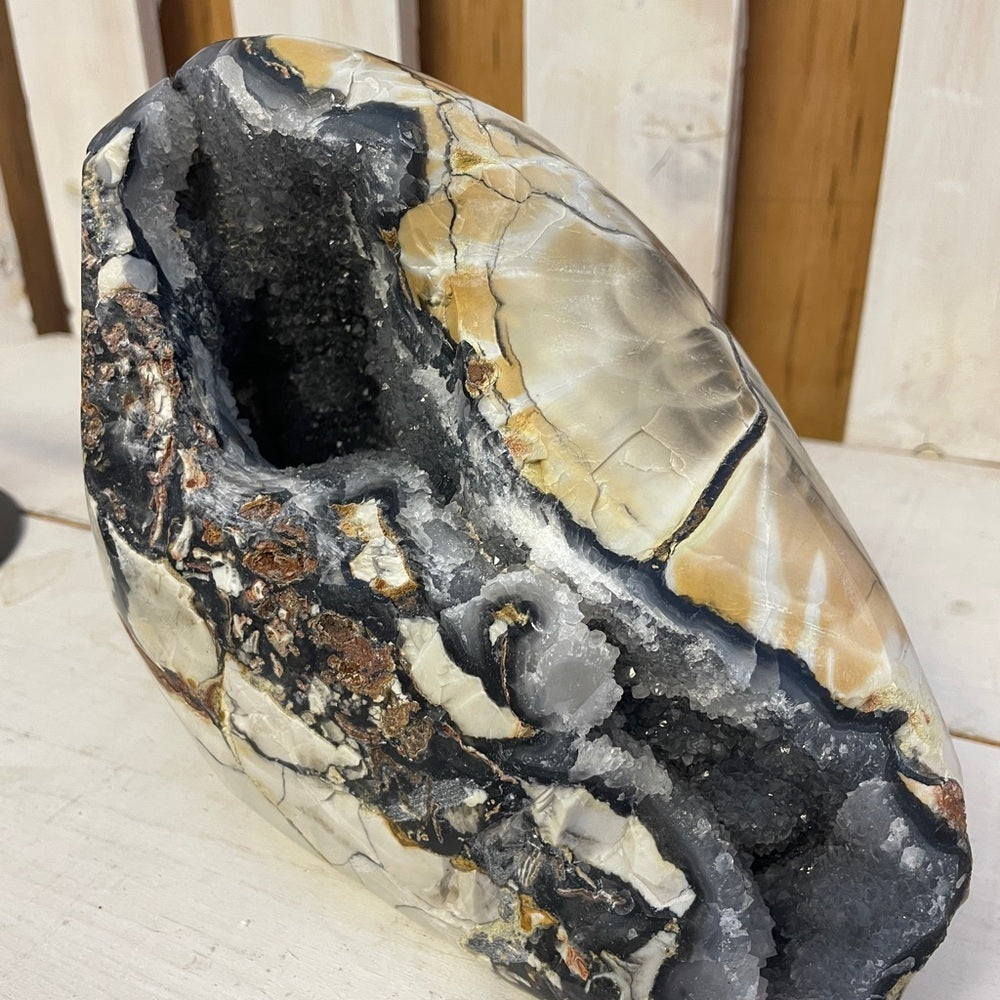 ONE OF A KIND- VOLCANO AGATE, Natural, polished, DRUZY UV reactive 5KG 13LBS