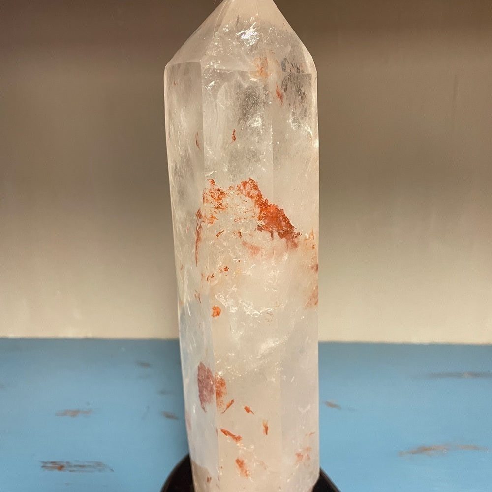 HQ 8”TALL-3.3LBS CLEAR QUARTZ TOWER W/ ROSE QUARTZ INCLUSIONS