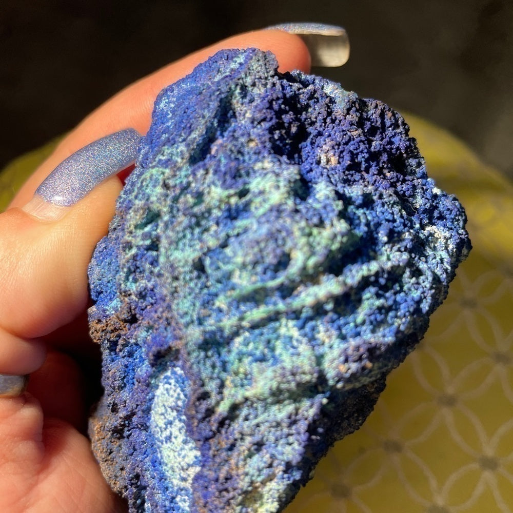 Genuine Crystal/ minerals- VERY BLUE AZURITE