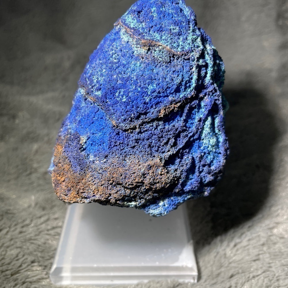Genuine Crystal/ minerals- VERY BLUE AZURITE