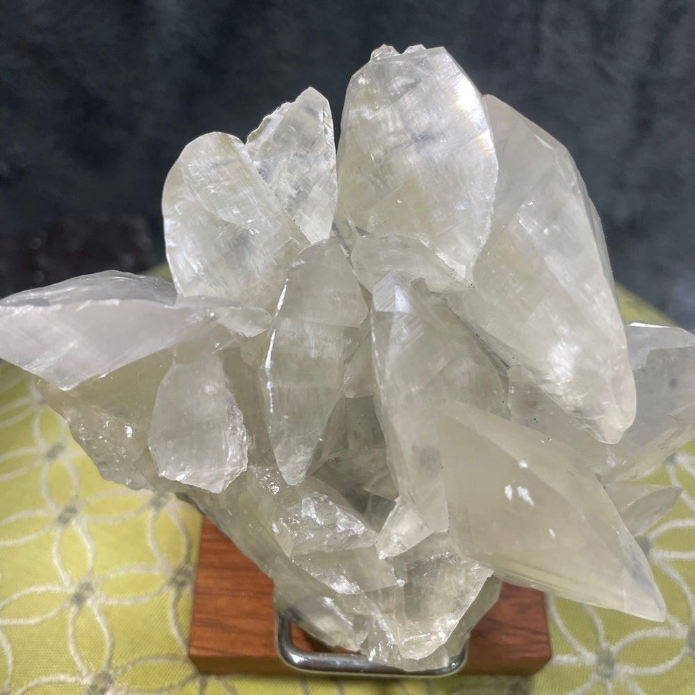 AMAZING YELLOW PADDLE CALCITE- EXTRA SHINE 4” in diameter 2” paddles! STUNNING