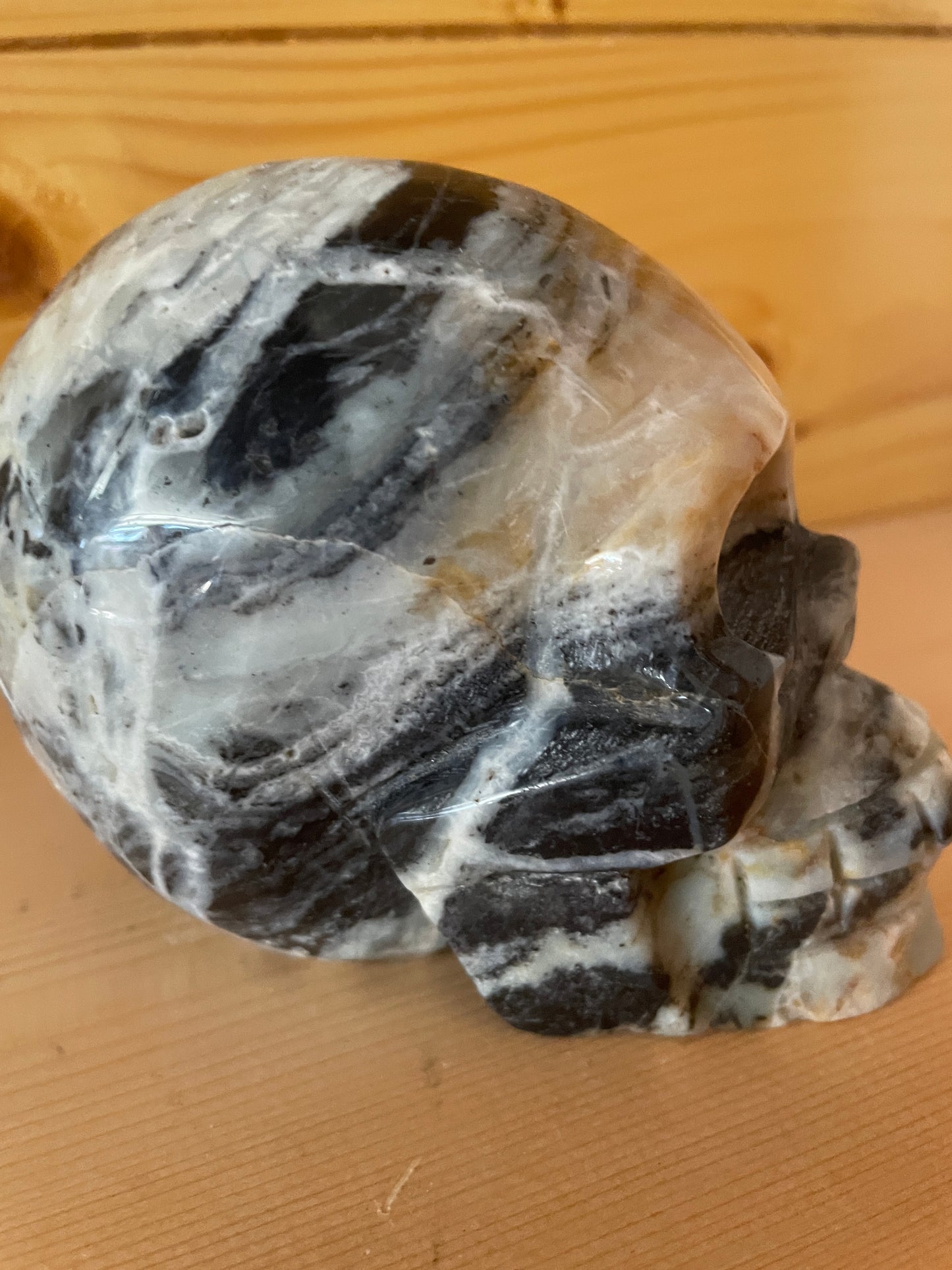 Mexican Lace Agate SKULL carving