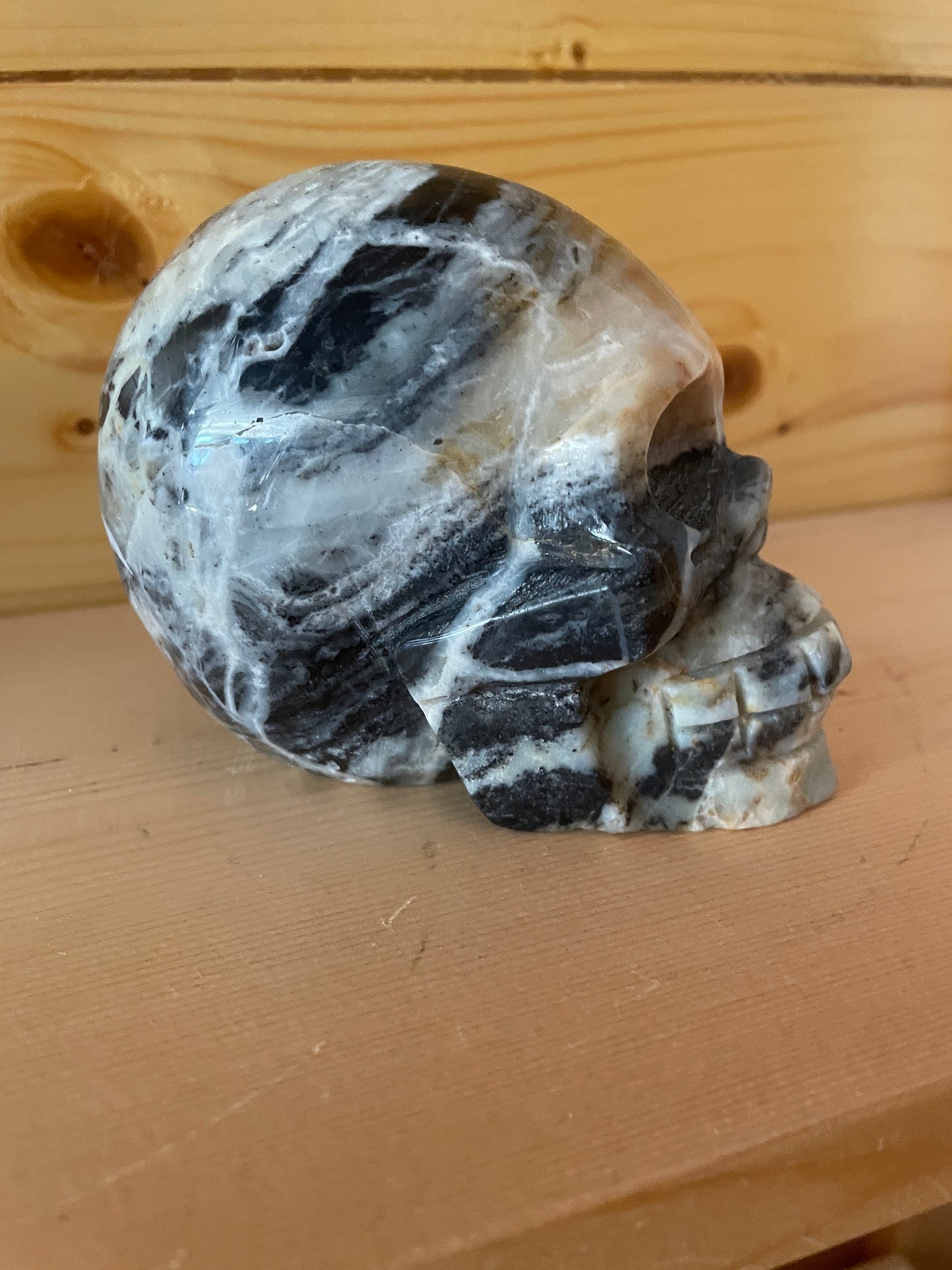 Mexican Lace Agate SKULL carving