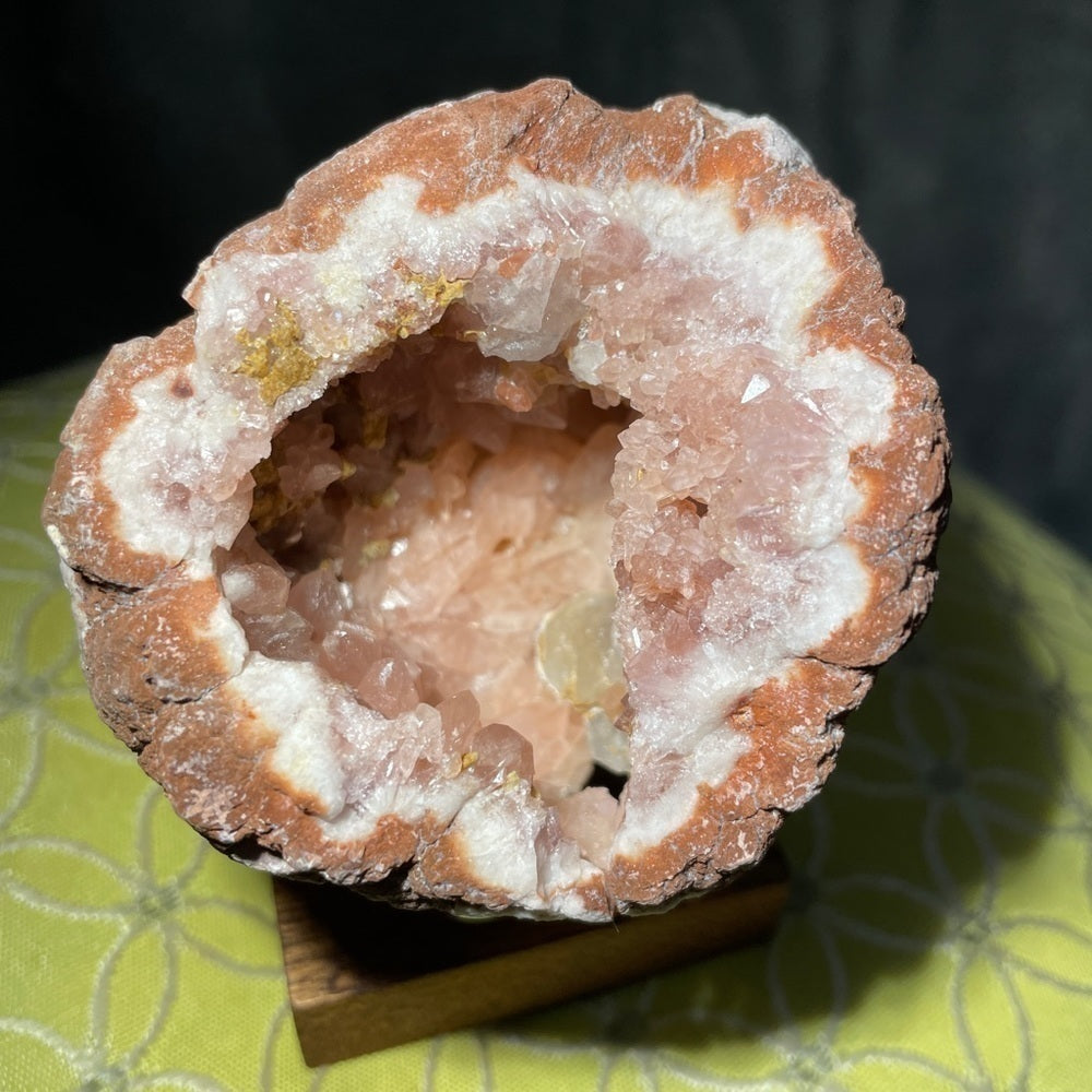 Raw crystal PINK AMETHYST super druzy geode- 3” - UV flower, banding Great gifts