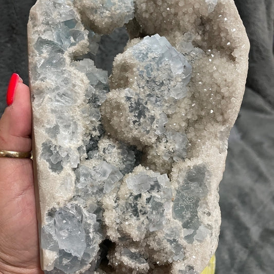 STATEMENT PIECE 9”x6”x3” SUGAR CALCITE W- GEEEN FLUORITE STRONG PURPLE UV