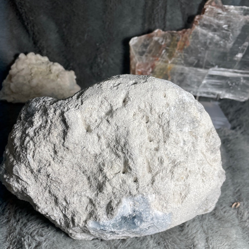 Raw natural crystal specimen HUGE CELESTITE 7.4 LBS - 3.2 KGS