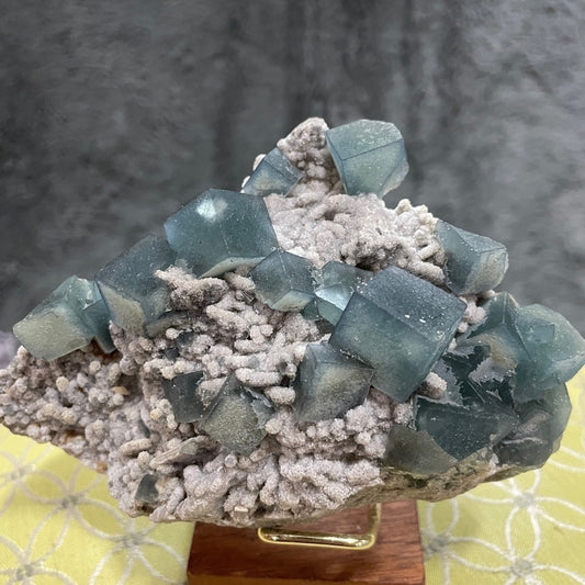 CANDLE QUARTZ AND MORANDI FLUORITE  from Inner Mongolia perfect green cube form