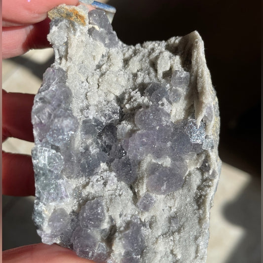 Raw crystal- SPHALERITE AND FLUORITE AMAZING 3”x2” UV REACTION