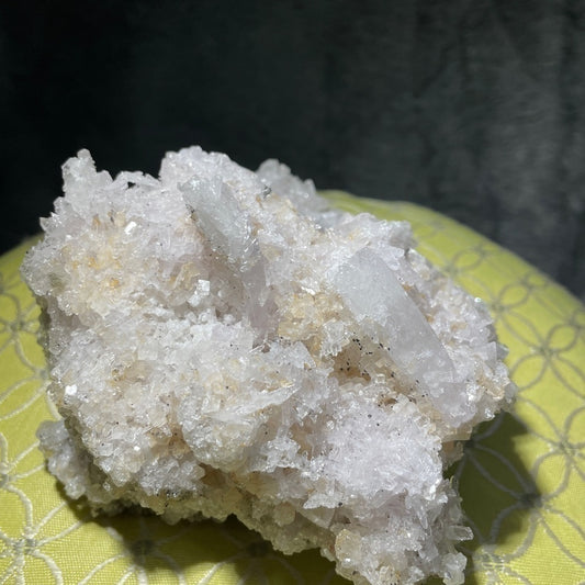 Raw crystal cluster sugar sugar- zeolite with quartz 5”x5”x3.75”SUPER SPARKLE