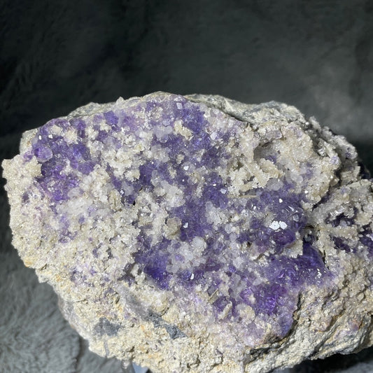 RAW CRYSTAL CLUSTER-TANZANITE FLUORITE- small cube formations 6”x4.5”x3”
