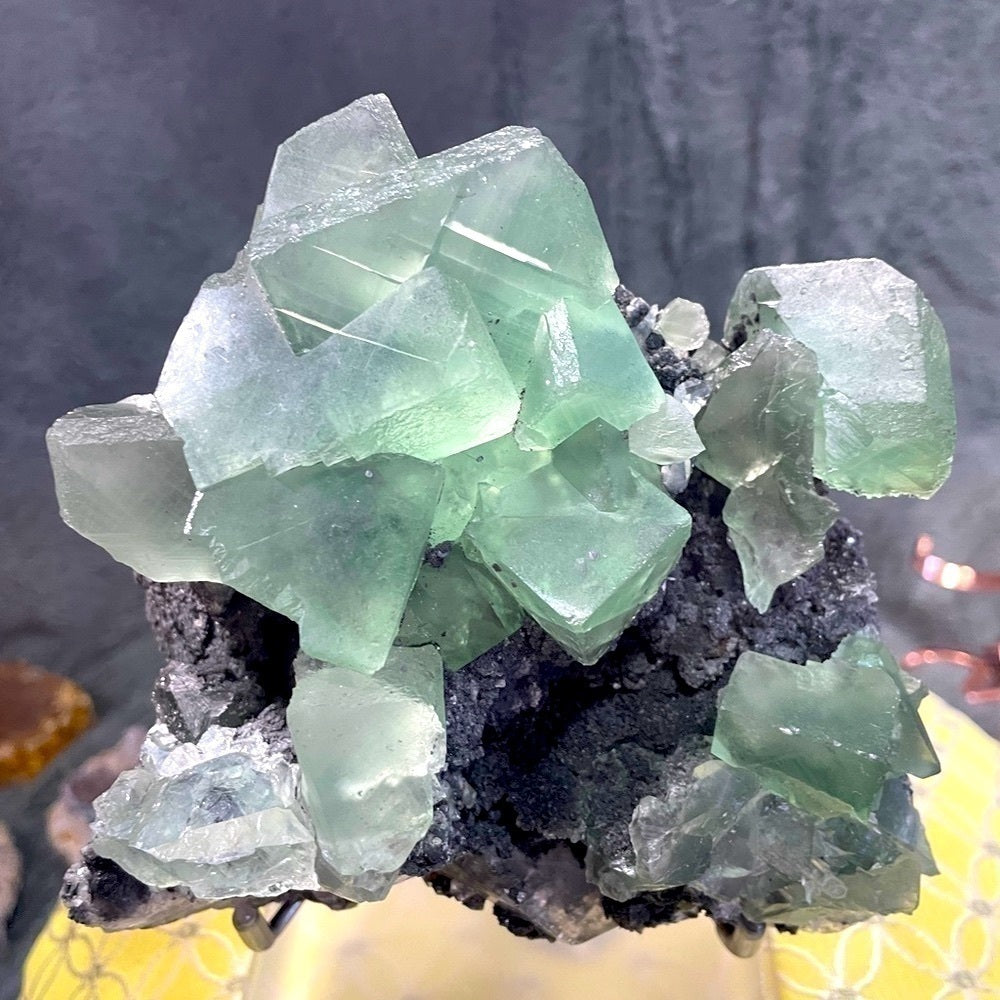 XTRA CHUNKY GREEN FLUORITE CRYSTAL CLUSTER - All about the 1-2” cubes 6”x5”x4”