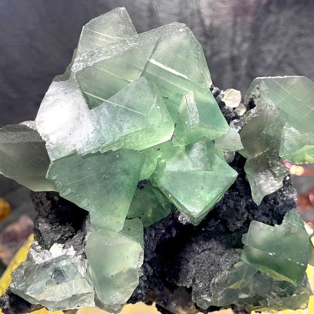 XTRA CHUNKY GREEN FLUORITE CRYSTAL CLUSTER - All about the 1-2” cubes 6”x5”x4”