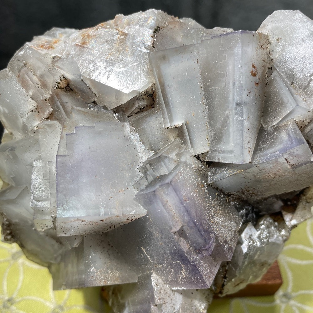 WINDOWS IN WINDOWS FLUORITE? Amazing grey/purple fluorite TRANSLUCENT CUBES