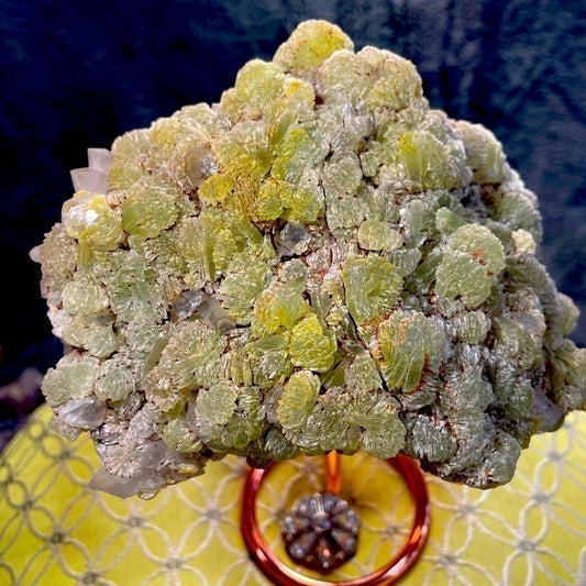 ALL NATURAL- QUARTZ WITH PREHNITE CRYSTAL CLUSTER 5”x4”x2” stunning lime green