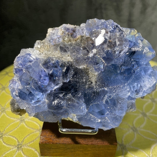 NATURAL “BURMA” CLEAR BLUE FLUORITE CRYSTAL/GEMSTONE CLUSTER w/ SPHALERITE 3”x3”