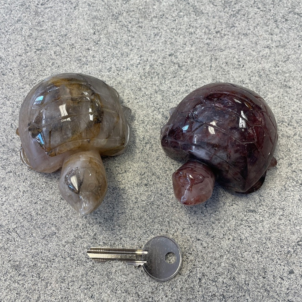 PERFECT PAIR NATURAL QUARTZ CARVED TURTLES! 1 FIRE QUARTZ 1 GOLDEN=2 BEAUTIFUL 🤩